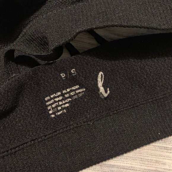 Urban Outfitters Strappy/Cross Back Black Bralette - Picture 3 of 3